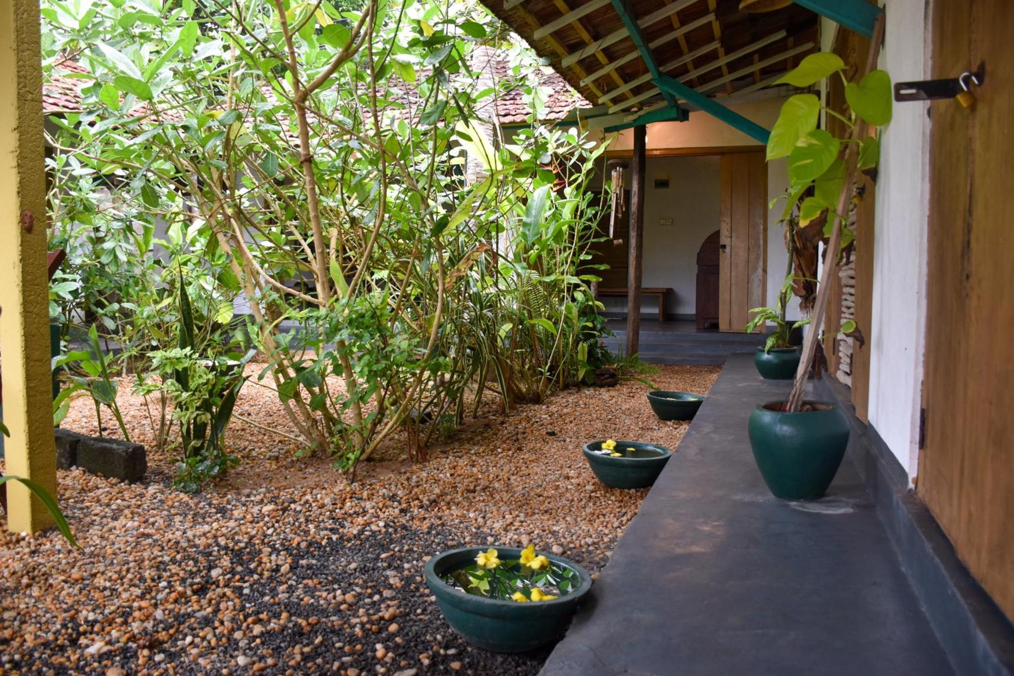 Cinnamon Mantra Luxury Villa Beruwala Exterior photo